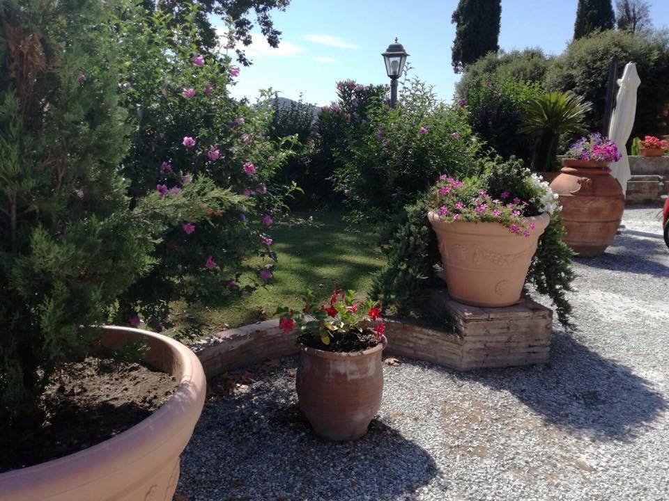 Relais Villa Poschi Pugnano Buitenkant foto