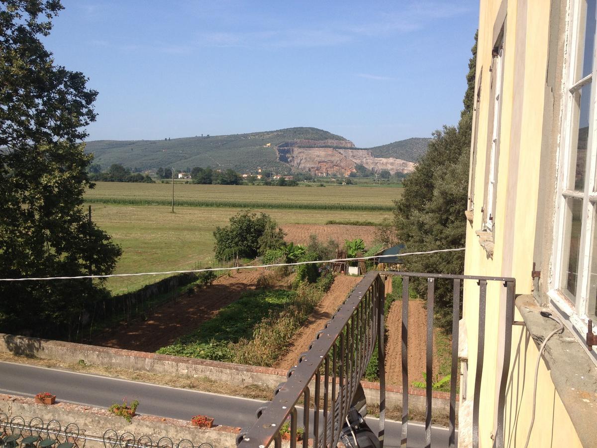 Relais Villa Poschi Pugnano Buitenkant foto