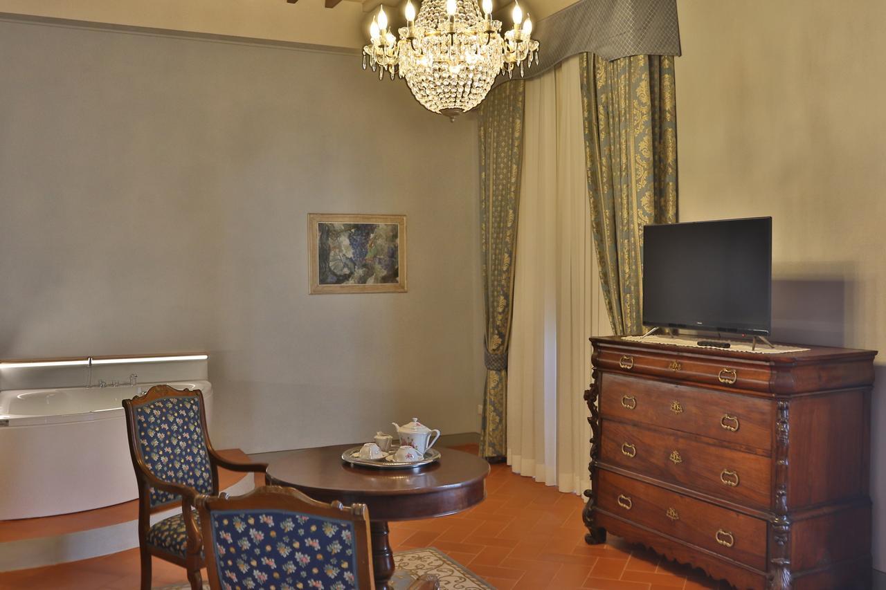 Relais Villa Poschi Pugnano Buitenkant foto