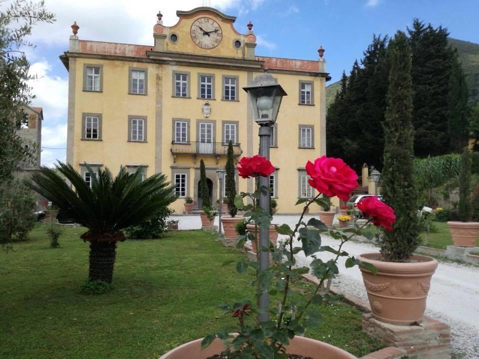 Relais Villa Poschi Pugnano Buitenkant foto