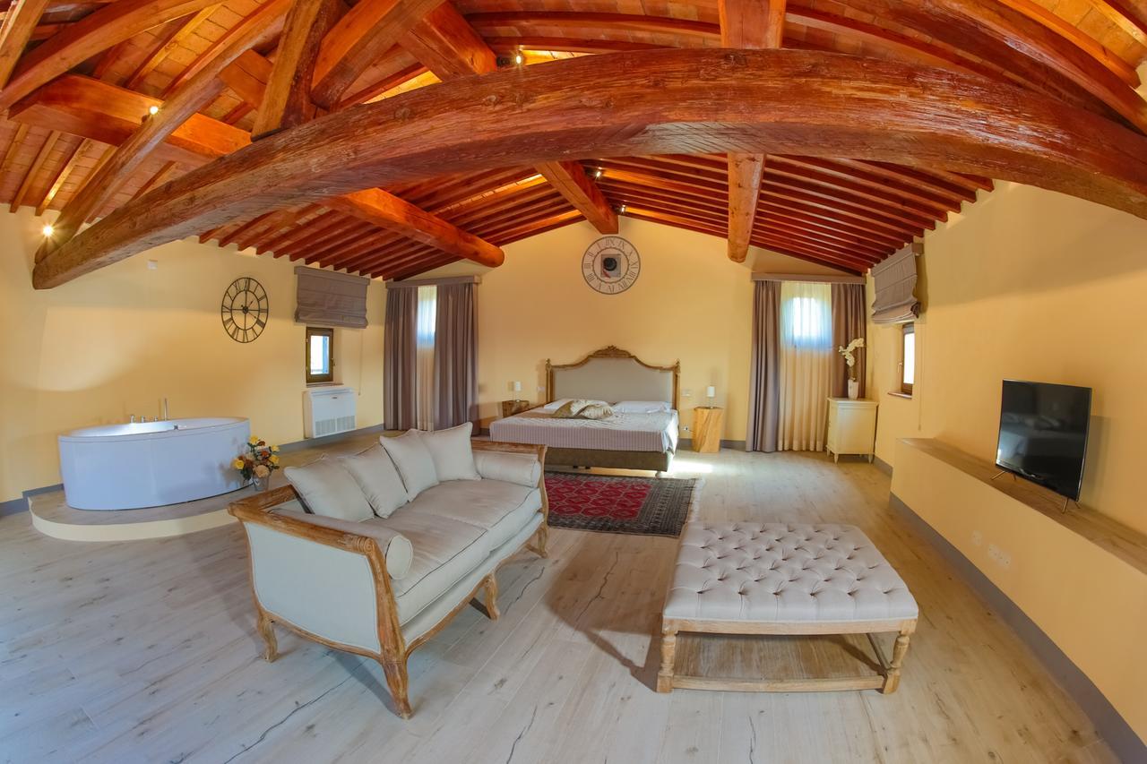 Relais Villa Poschi Pugnano Buitenkant foto
